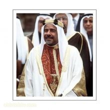 الشاعر خلف العنزي قصيدة بو حمد   عيسـى بـن سـلمـان :  بـو حمـد يا صاحب الكف الطهـور يـا سمـو الراحل، الشهم الفطيـن أقسـم بـ رب الـمعارج والـزبــور رب هــود ويـوسف ورب الأميـن فـي مثل ذا اليوم يالشهم الجسور أكتـب احساسي على نجـم البطين في غـيا